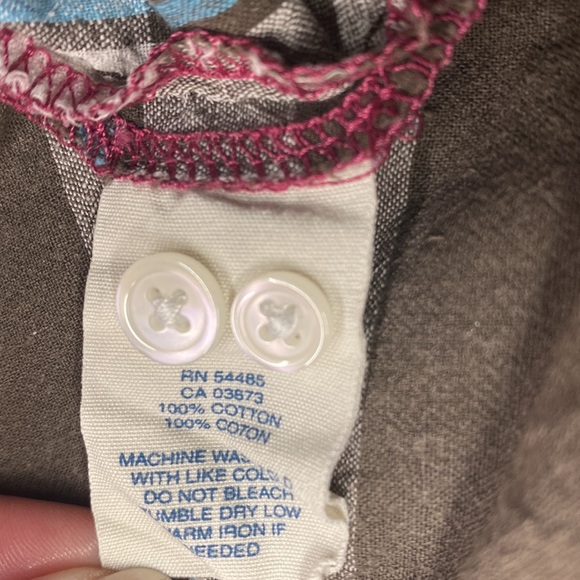 American Eagle Outfitters 100% cotton plaid button down blouse. - Picture 6 of 8